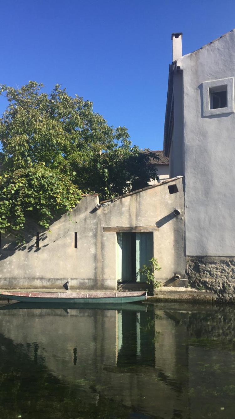 Le 40 Διαμέρισμα LʼIsle-sur-la-Sorgue Εξωτερικό φωτογραφία